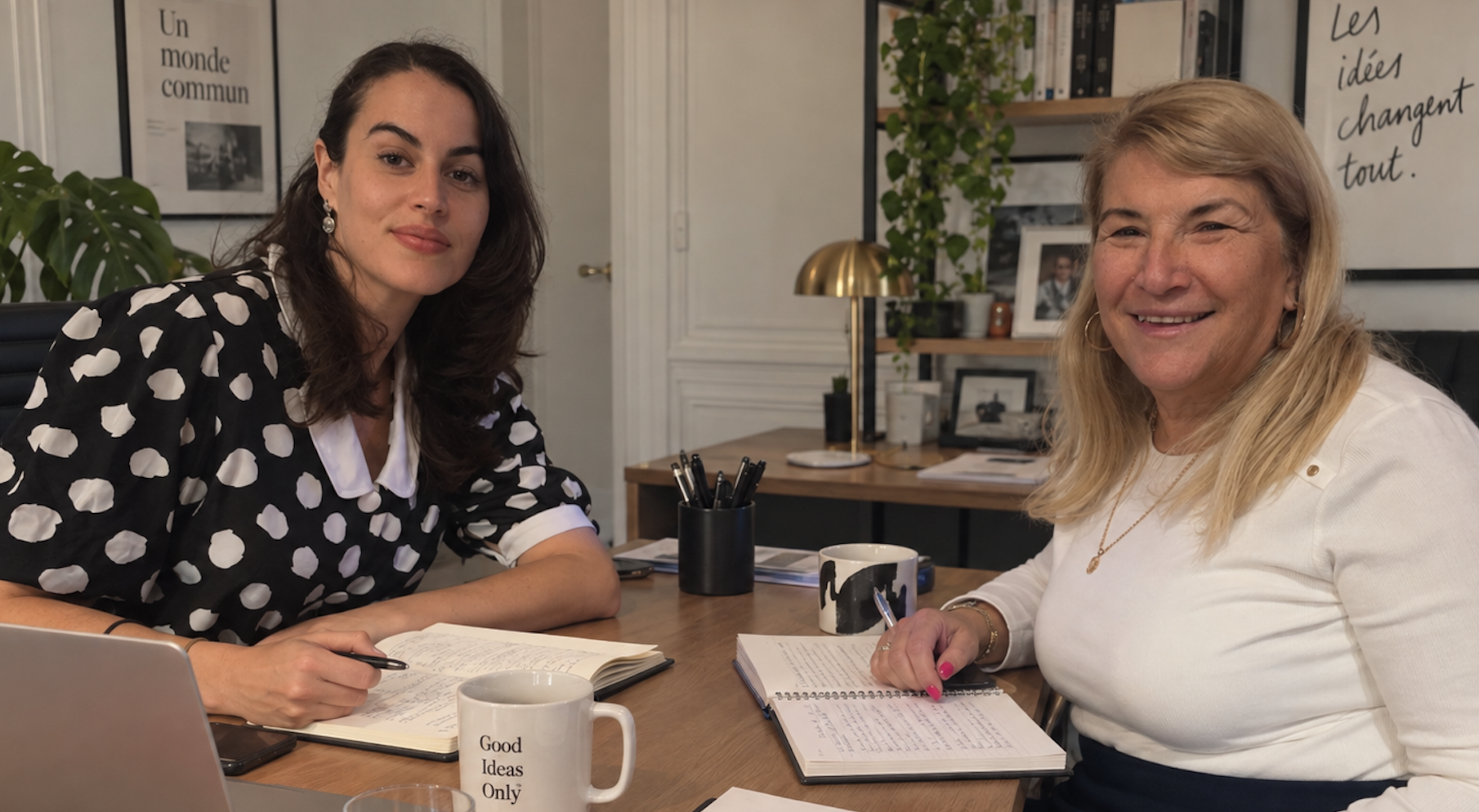 Camille en entretien avec une cliente